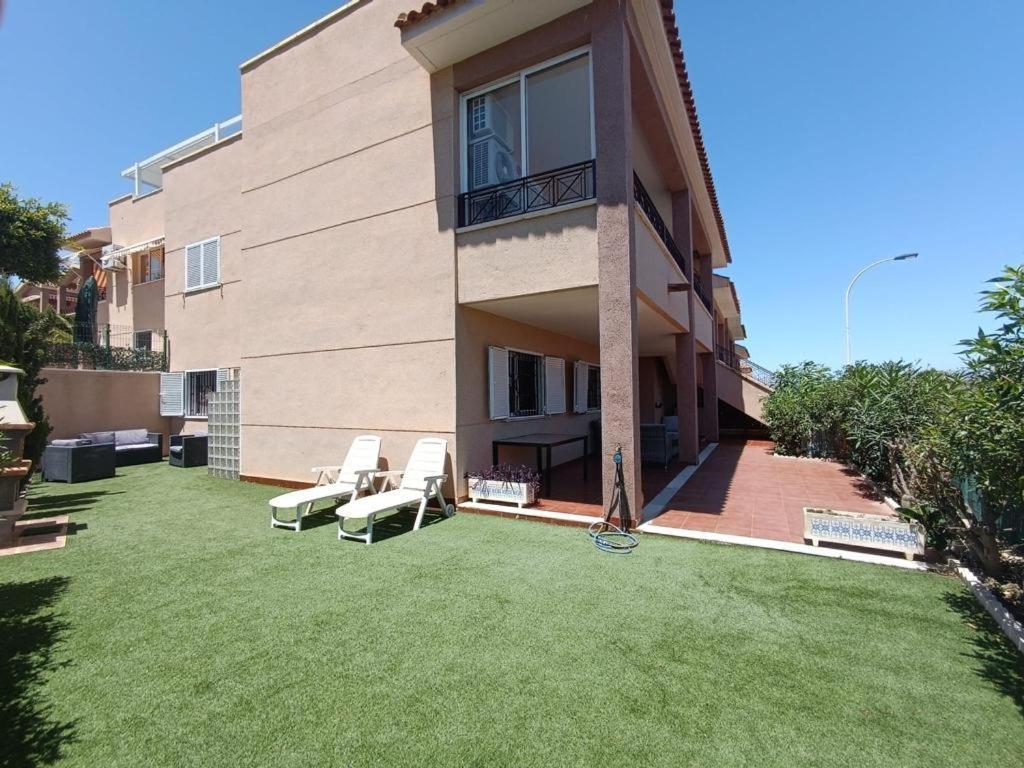 Casa Grande Cerca De La Playa *
